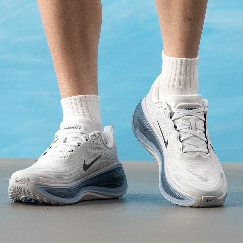 أحذية نايكي الرجالية الأصلية،  - مراجعة Lightweight Road Running Shoes وسعره